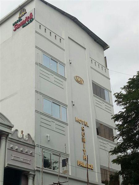 Hotel Sumith Palace Puducherry Buitenkant foto